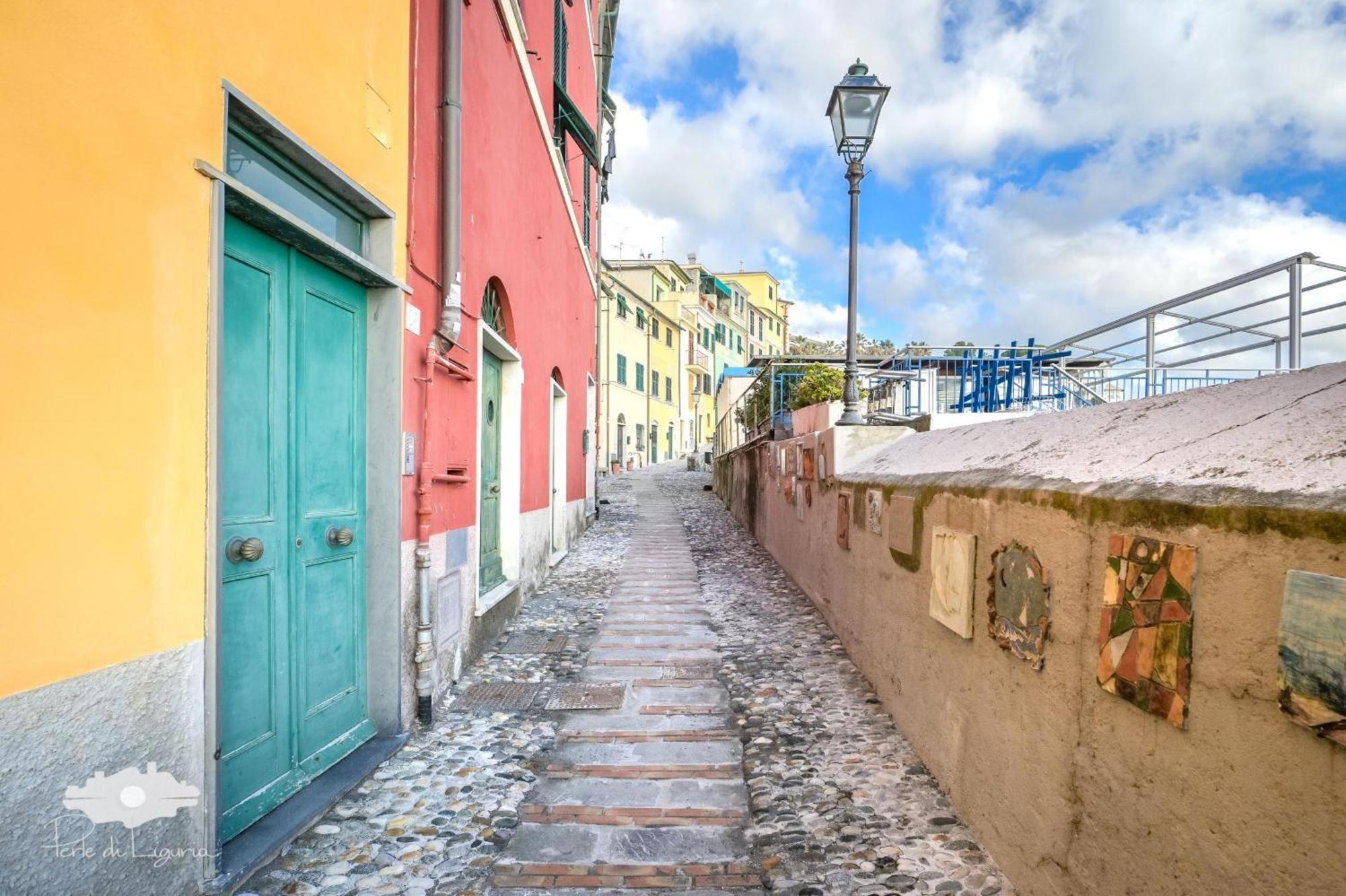 Pieds Dans L'eau - * Bogliasco